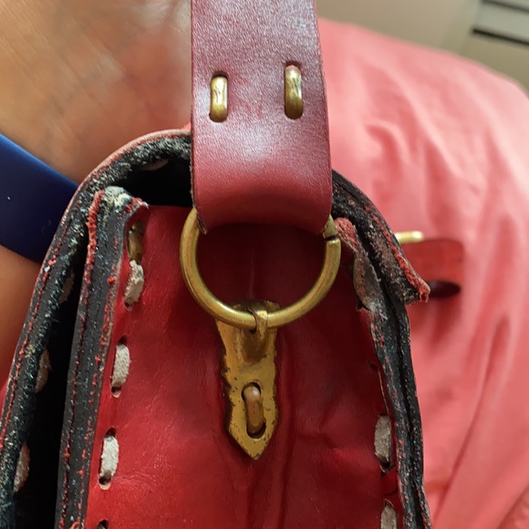 Crossbody red leather bag - Picture 13 of 16